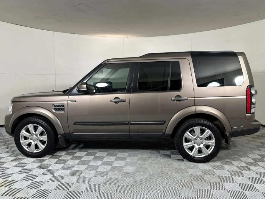 Used 2015 Land Rover Discovery SDV6 SE - WeBuyCars Midstream