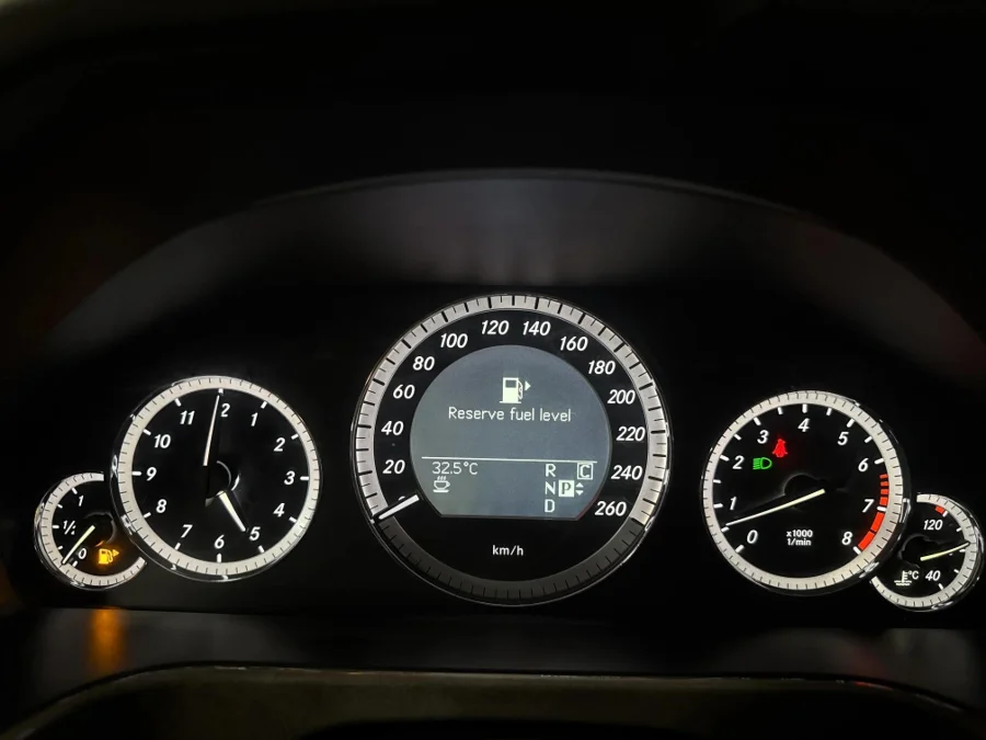 Used 2010 Mercedes-Benz E-Class E350 Elegance - WeBuyCars Midstream