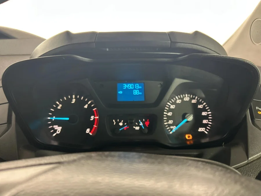 Used 2017 Ford Transit Custom panel van 2.2TDCi 74kW SWB Ambiente - WeBuyCars Richmond