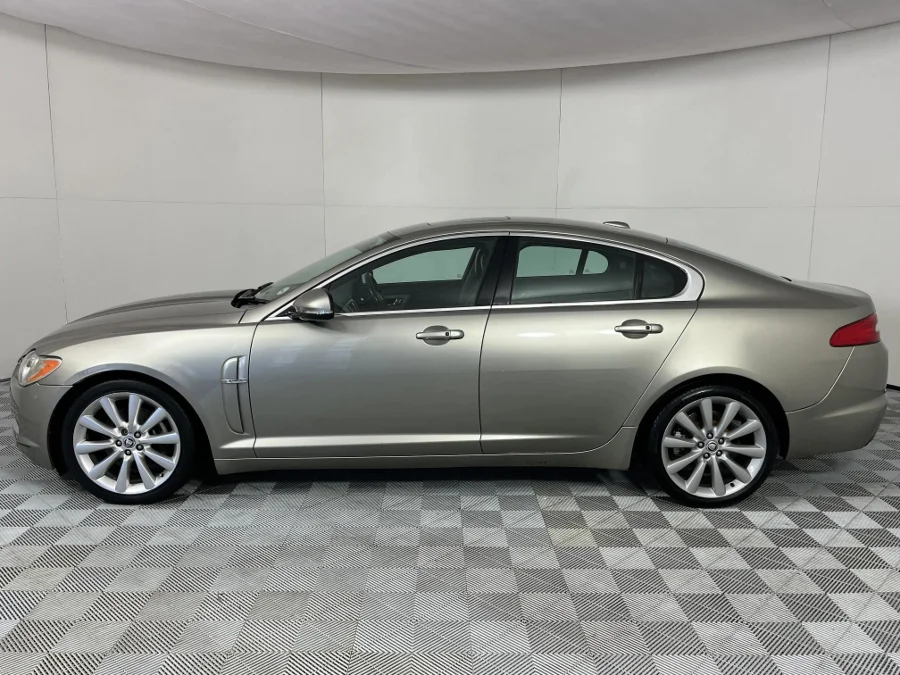 Used 2011 Jaguar XF 3.0 Premium Luxury - WeBuyCars Mbombela