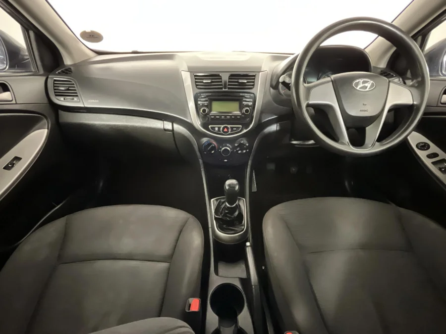 Used 2017 Hyundai Accent sedan 1.6 Motion - WeBuyCars JHB South Used 2017 Hyundai Accent sedan 1.6 Motion - WeBuyCars JHB South