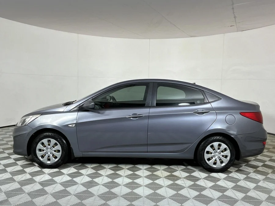 Used 2017 Hyundai Accent sedan 1.6 Motion - WeBuyCars JHB South Used 2017 Hyundai Accent sedan 1.6 Motion - WeBuyCars JHB South