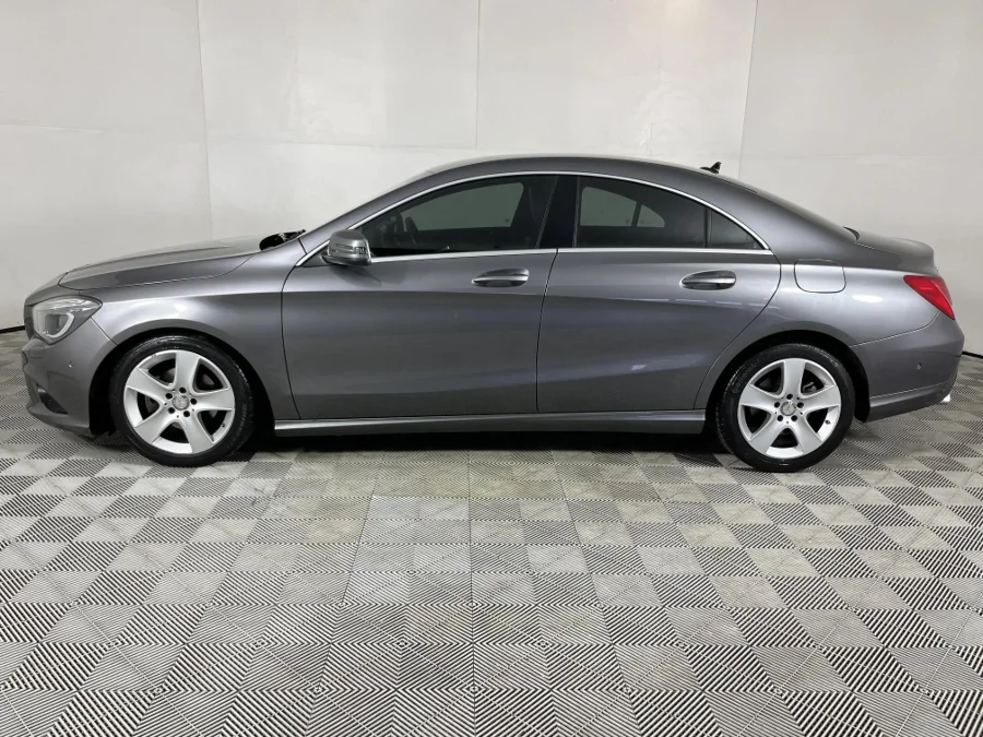 Used 2015 Mercedes-Benz CLA 200 auto - WeBuyCars The Dome