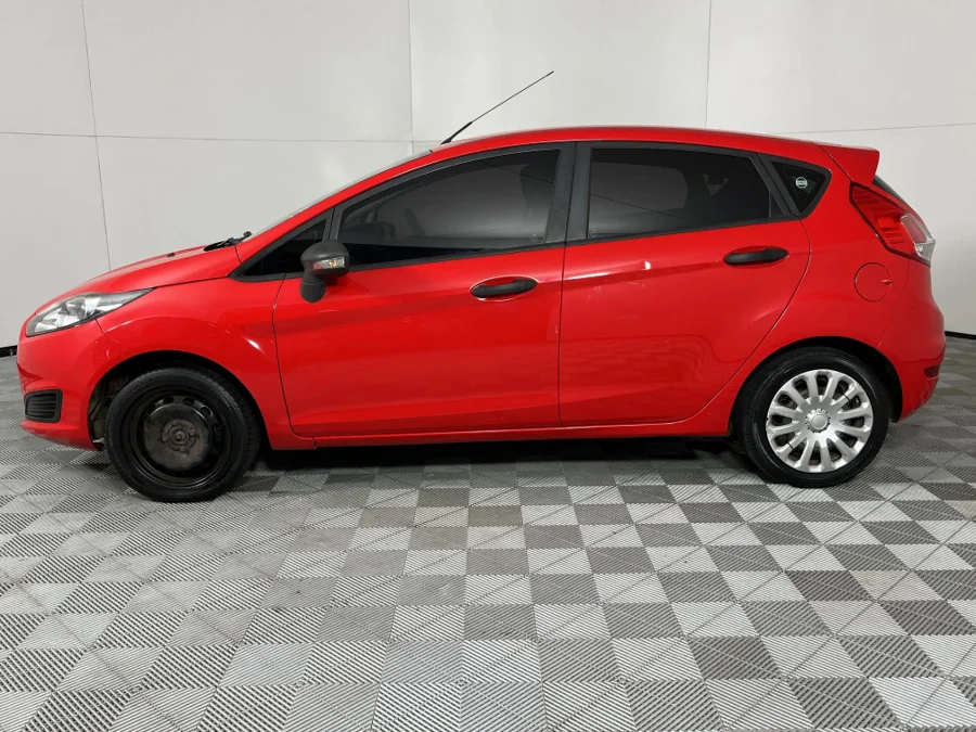 Used 2016 Ford Fiesta 5-door 1.0T Ambiente - WeBuycars East London