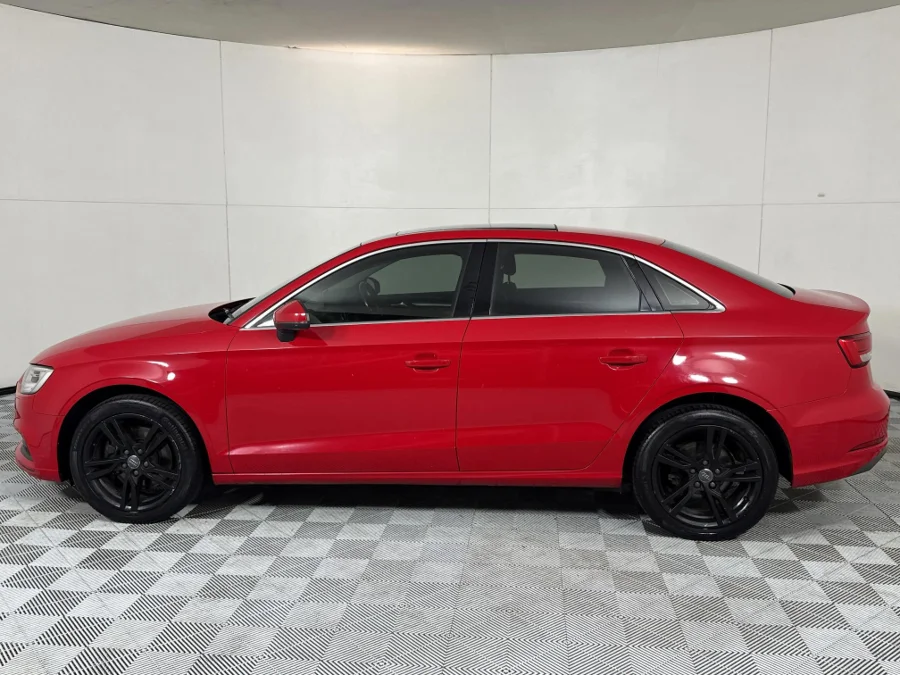 Used 2017 Audi A3 sedan 40TFSI Black Edition - WeBuyCars Midstream