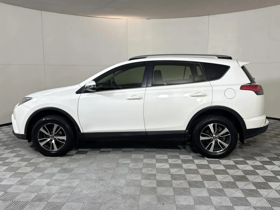Used 2016 Toyota RAV4 2.0 GX auto - WeBuyCars Midstream