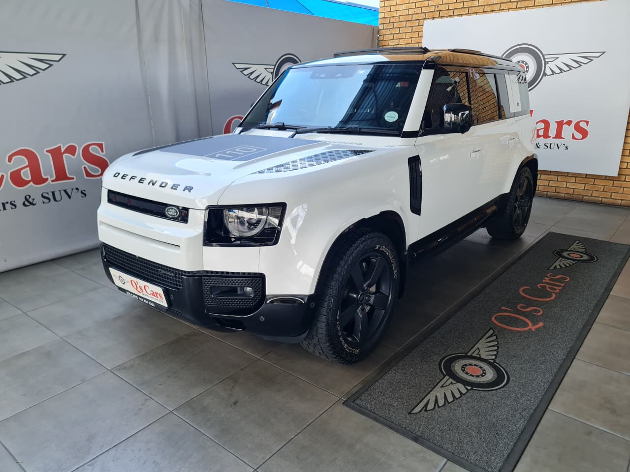 Used 2022 Land Rover Defender 130 D300 X-Dynamic HSE