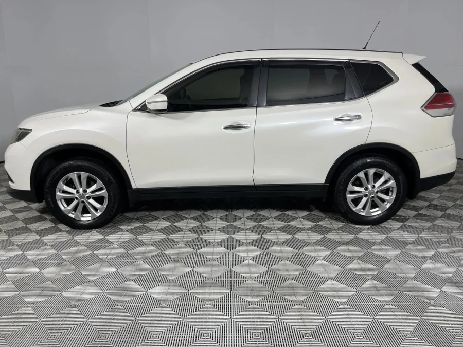 Used 2015 Nissan X-Trail 1.6dCi XE - WeBuyCars Richmond