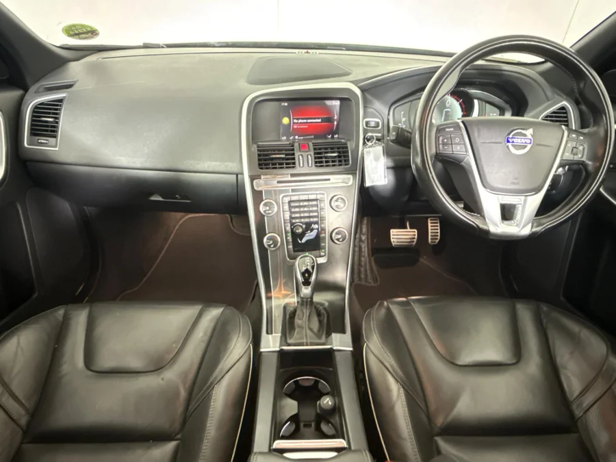 Used 2018 Volvo XC60 D4 R-Design - WeBuyCars Midstream Used 2018 Volvo XC60 D4 R-Design - WeBuyCars Midstream