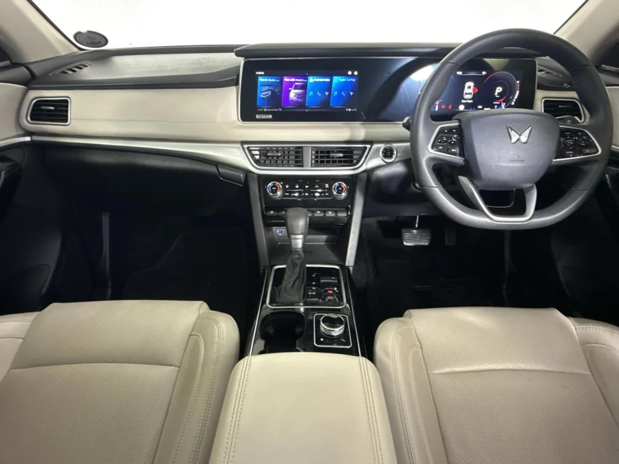 Used 2023 Mahindra XUV700 2.0T AX7L - WeBuyCars Midstream Used 2023 Mahindra XUV700 2.0T AX7L - WeBuyCars Midstream