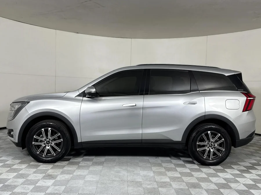 Used 2023 Mahindra XUV700 2.0T AX7L - WeBuyCars Midstream Used 2023 Mahindra XUV700 2.0T AX7L - WeBuyCars Midstream