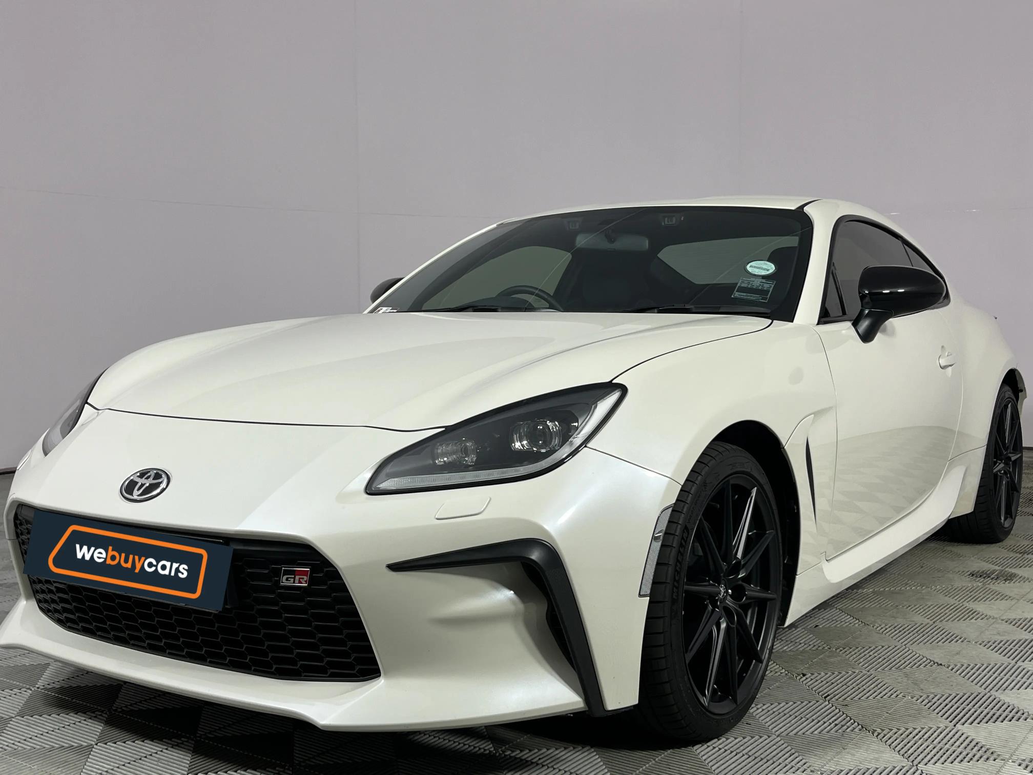 Used 2024 Toyota GR86 2.4 auto