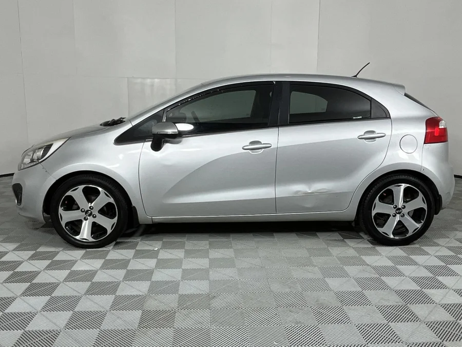 Used 2015 Kia Rio hatch 1.4 Tec auto - WeBuyCars Gqeberha