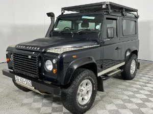 Used 2012 Land Rover Defender 90 TD station wagon S Used 2012 Land Rover Defender 90 TD station wagon S