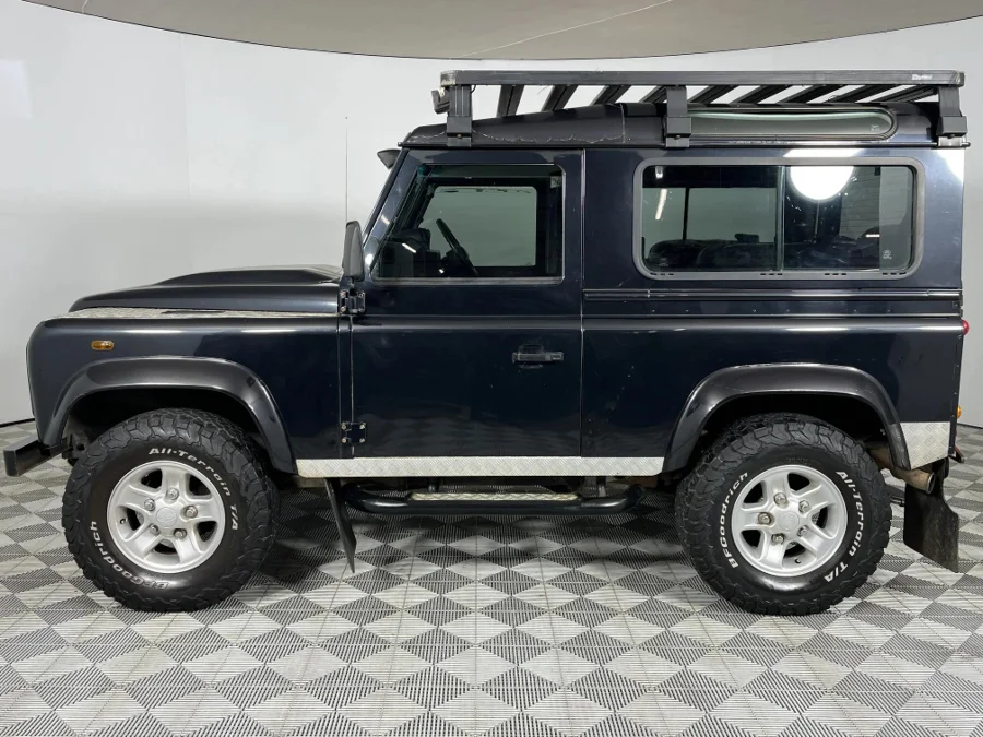 Used 2012 Land Rover Defender 90 TD station wagon S - WeBuyCars Richmond