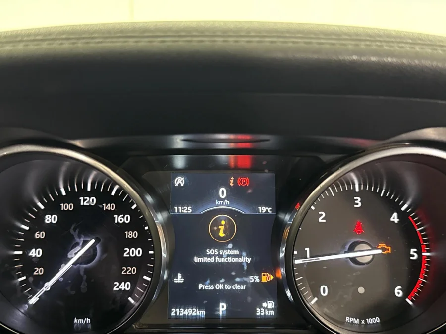 Used 2018 Land Rover Range Rover Evoque SE Sd4 - WeBuyCars Midstream Used 2018 Land Rover Range Rover Evoque SE Sd4 - WeBuyCars Midstream