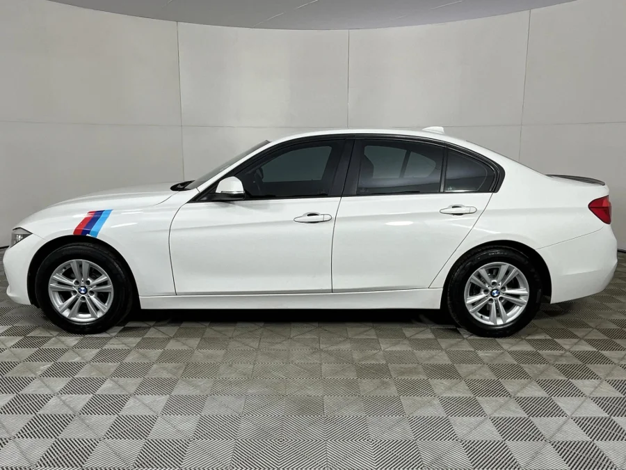 Used 2016 BMW 3 Series 318i auto - WeBuyCars Polokwane Used 2016 BMW 3 Series 318i auto - WeBuyCars Polokwane