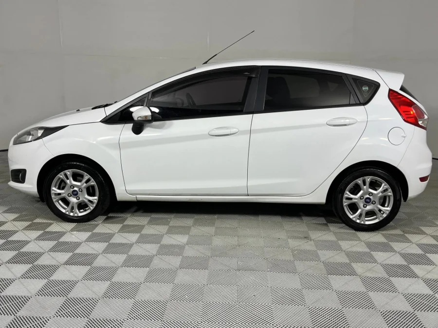 Used 2018 Ford Fiesta 5-door 1.0T Trend - WeBuyCars Silverlakes