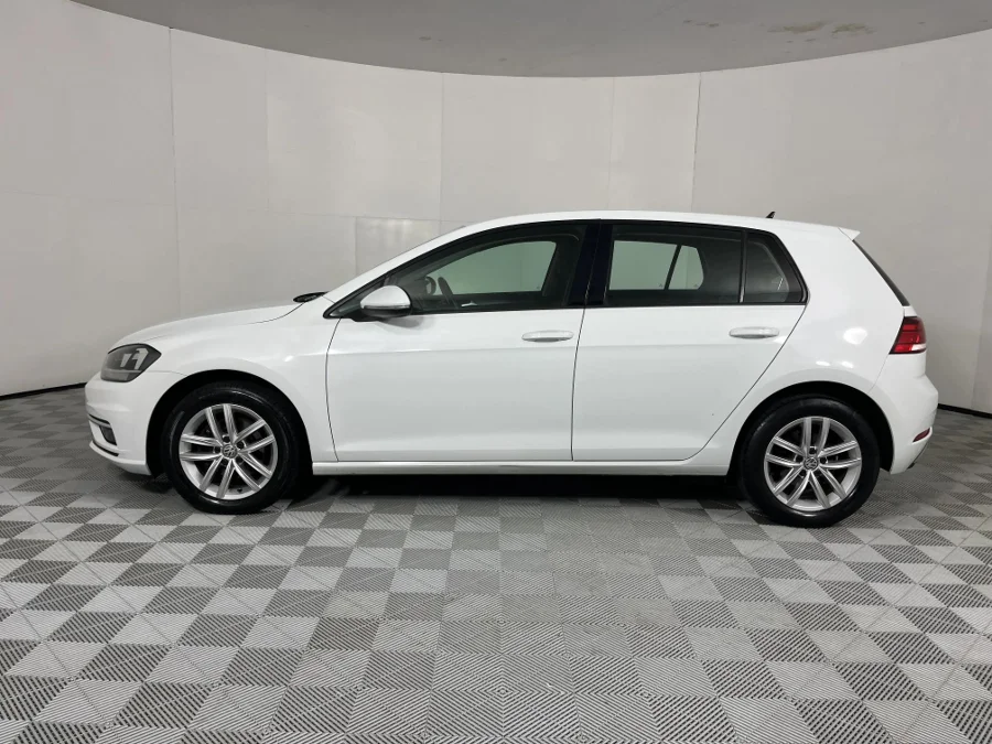 Used 2019 Volkswagen Golf 2.0TDI Comfortline - WeBuyCars Gqeberha