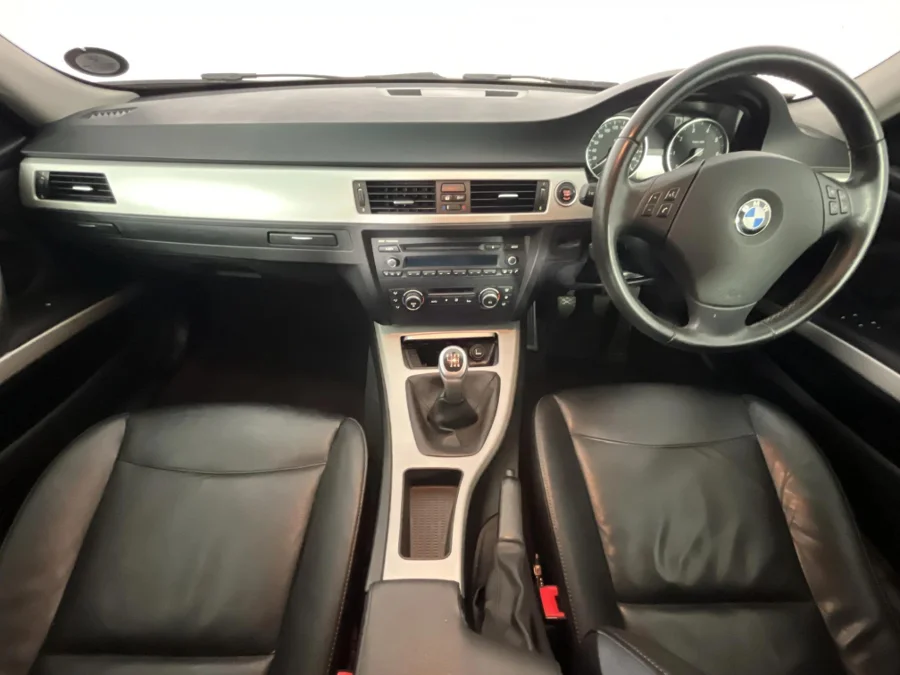 Used 2011 BMW 3 Series 320i Innovations - WeBuyCars Lansdowne