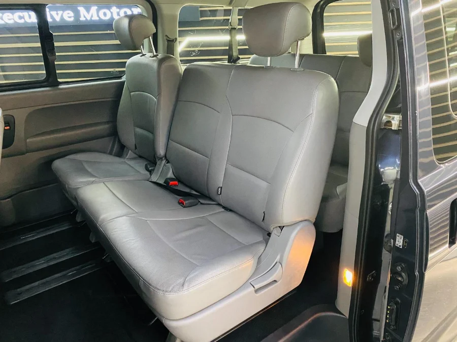 Used 2018 Hyundai H-1 2.5VGTi bus Elite 9-seater - BOTHA AND DEYSEL EXECUTIVE MOTORS