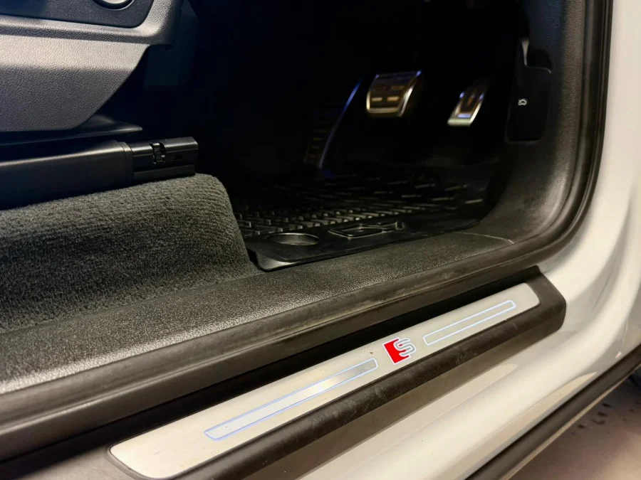 Used 2021 Audi SQ7 TDI quattro - Shifting Gears Auto