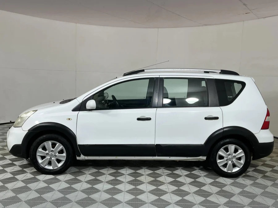 Used 2010 Nissan Livina 1.6 Acenta - WeBuyCars JHB South