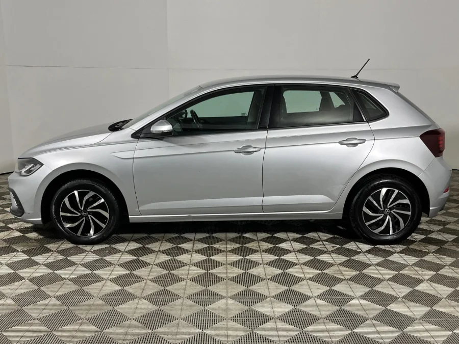 Used 2022 Volkswagen Polo hatch 1.0TSI Life manual - WeBuyCars JHB South Used 2022 Volkswagen Polo hatch 1.0TSI Life manual - WeBuyCars JHB South