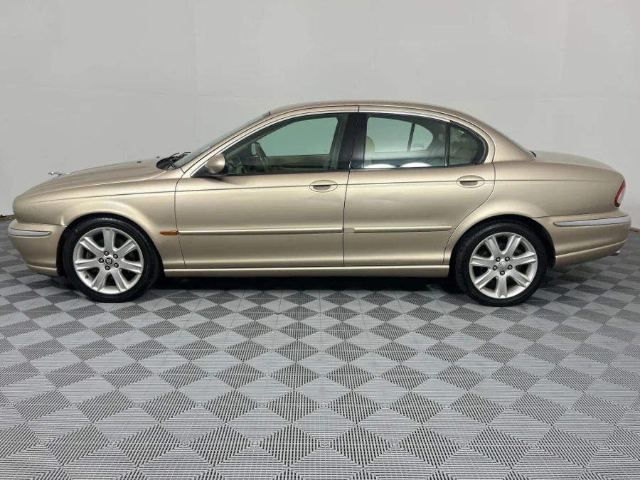 Used 2003 Jaguar X-Type 3.0 SE - WeBuyCars Lansdowne