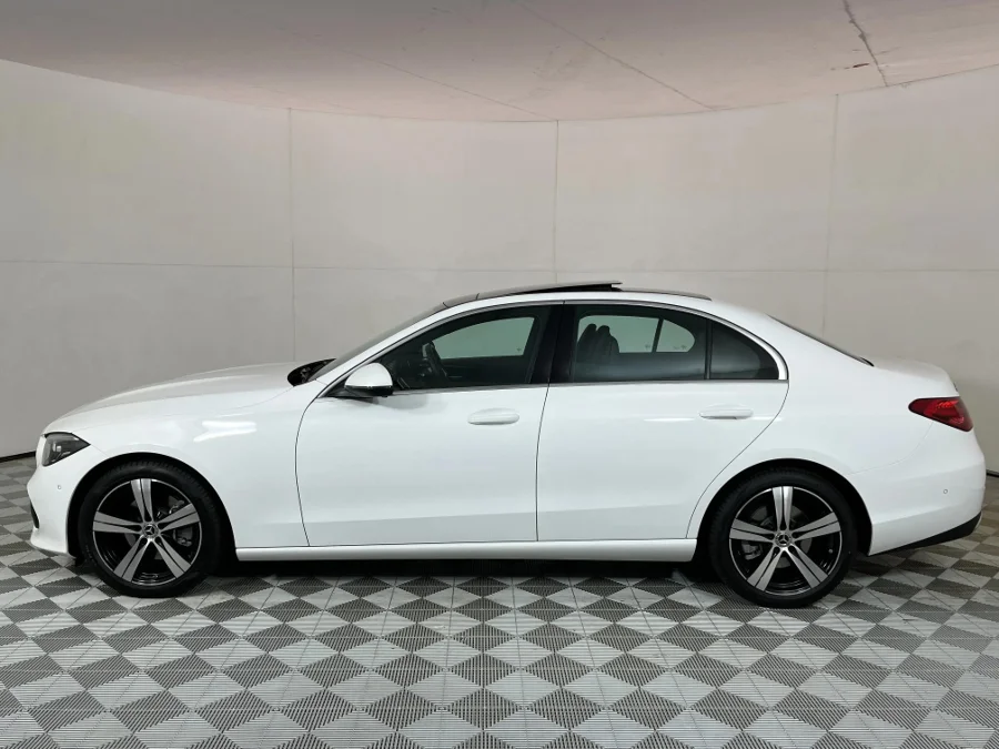 Used 2024 Mercedes-Benz C-Class C220d AMG Line - WeBuyCars JHB South