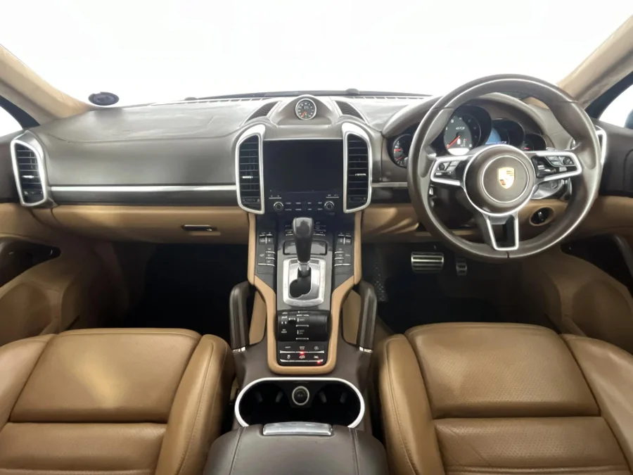 Used 2016 Porsche Cayenne GTS - WeBuyCars Midstream