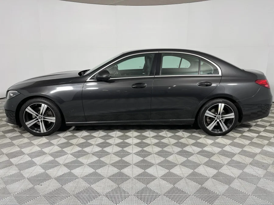 Used 2022 Mercedes-Benz C-Class C200 AMG Line - WeBuyCars Lansdowne Used 2022 Mercedes-Benz C-Class C200 AMG Line - WeBuyCars Lansdowne