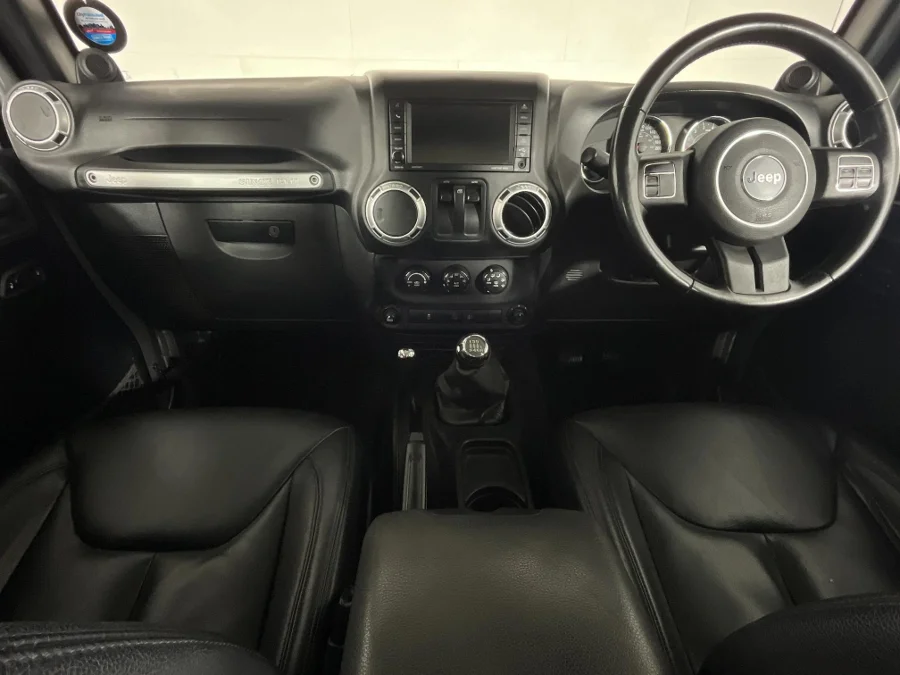 Used 2015 Jeep Wrangler 3.6L Rubicon X - WeBuyCars Gqeberha