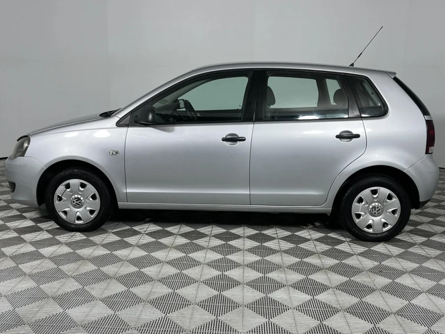 Used 2011 Volkswagen Polo Vivo sedan 1.6 Trendline - WeBuyCars Lansdowne