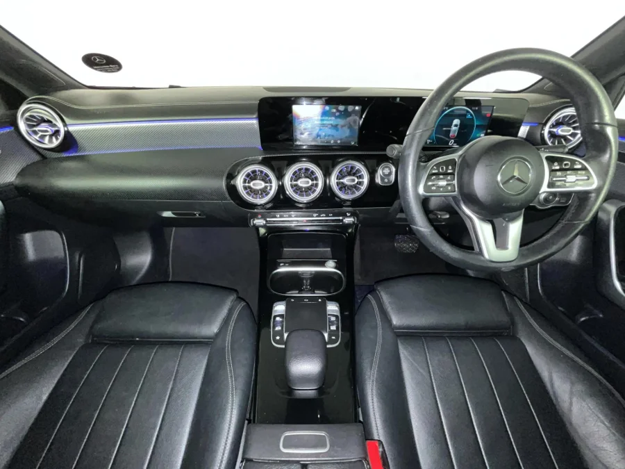 Used 2020 Mercedes-Benz A-Class A200 hatch AMG Line - WeBuyCars Durban