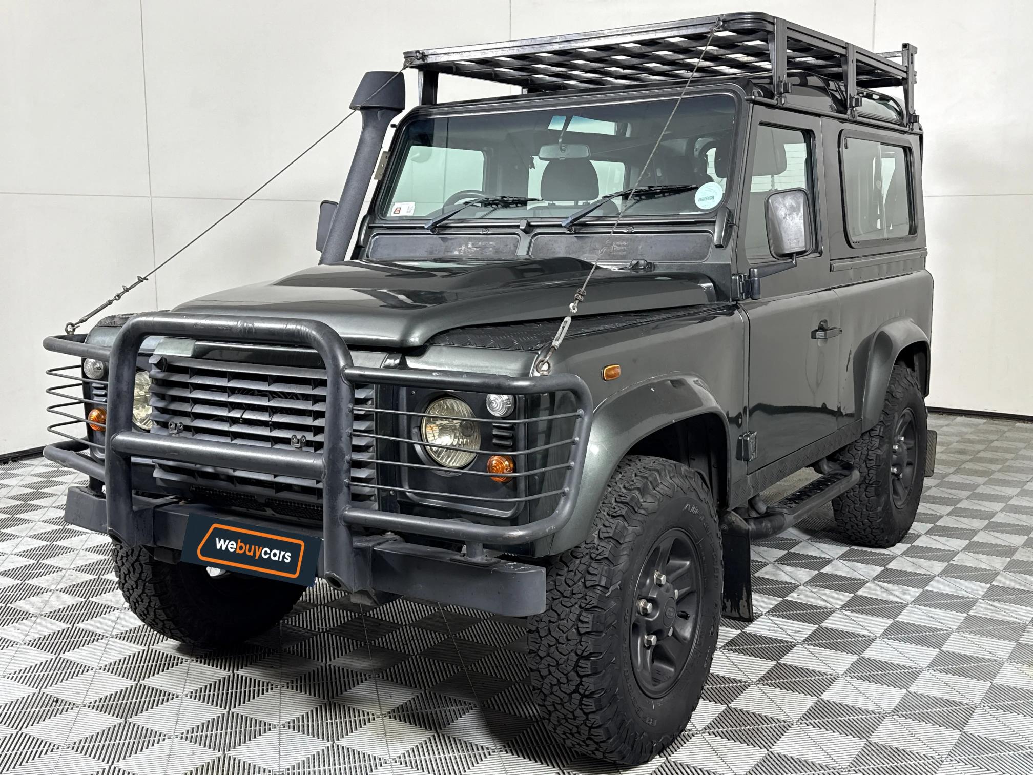 Used 2008 Land Rover Defender 90 TD station wagon Ice
