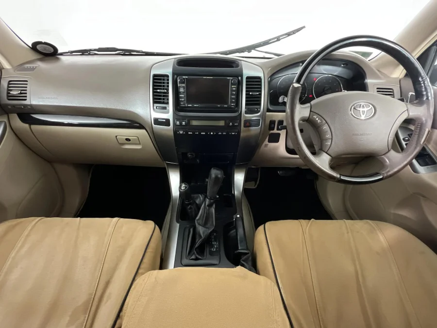 Used 2009 Toyota Land Cruiser Prado 4.0 VX - WeBuyCars The Dome