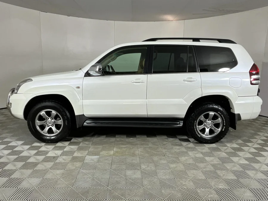 Used 2009 Toyota Land Cruiser Prado 4.0 VX - WeBuyCars The Dome