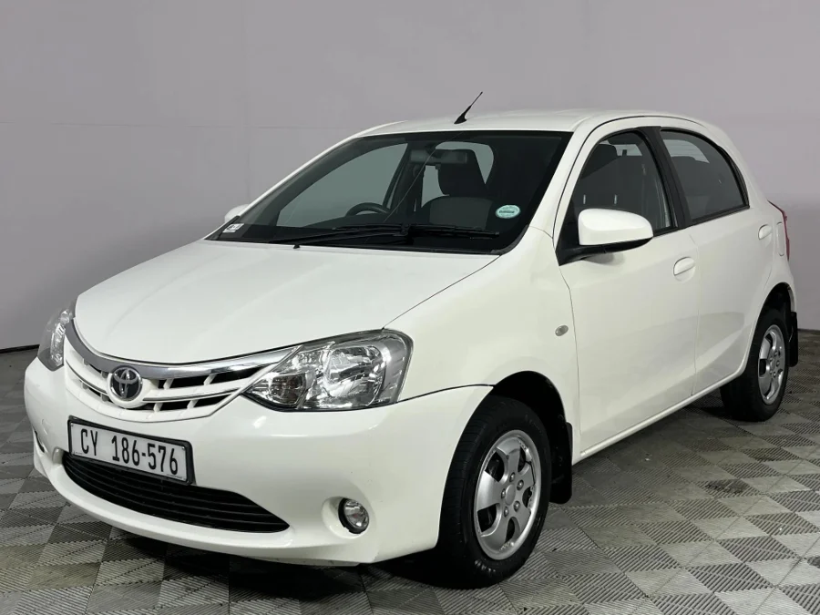 Used 2014 Toyota Etios sedan 1.5 Sprint - WeBuyCars Brackenfell Cape Town Used 2014 Toyota Etios sedan 1.5 Sprint - WeBuyCars Brackenfell Cape Town