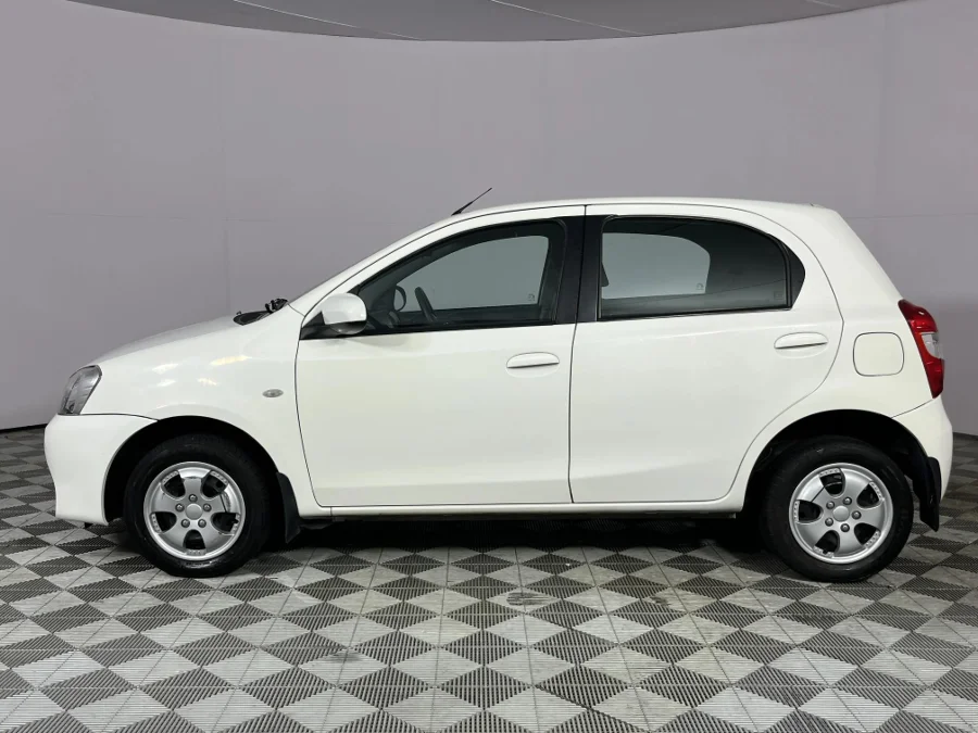 Used 2014 Toyota Etios sedan 1.5 Sprint - WeBuyCars Brackenfell Cape Town Used 2014 Toyota Etios sedan 1.5 Sprint - WeBuyCars Brackenfell Cape Town