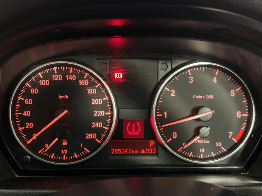 Used 2009 BMW 3 Series 320i auto - WeBuyCars Brackenfell Cape Town Used 2009 BMW 3 Series 320i auto - WeBuyCars Brackenfell Cape Town