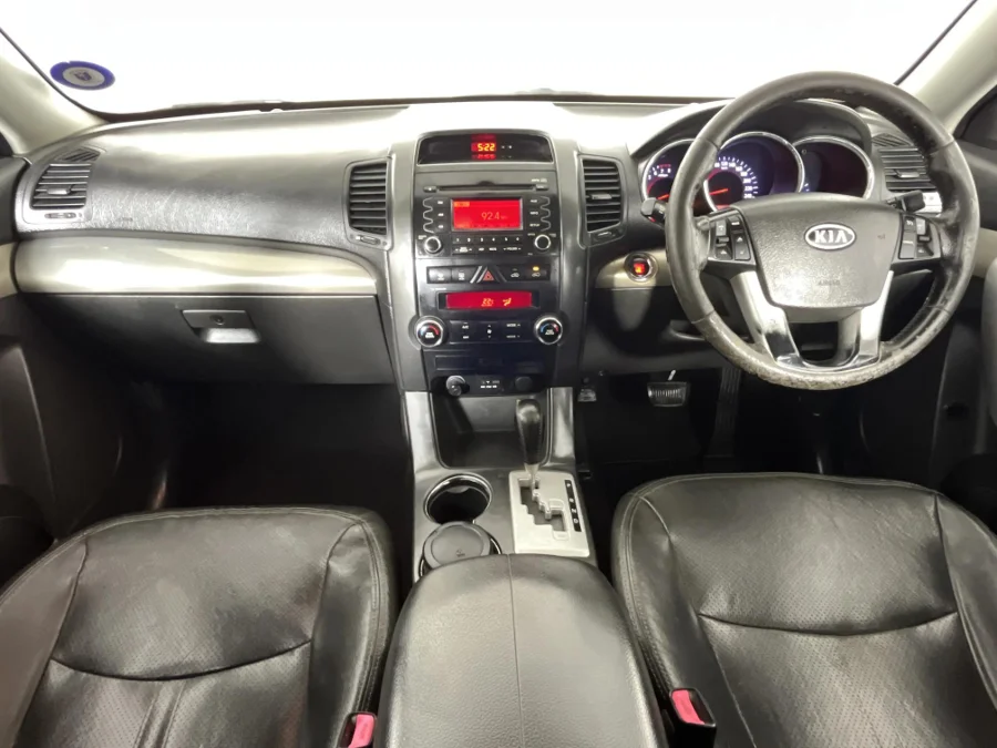 Used 2010 Kia Sorento 3.5 V6 7-seater - WeBuyCars Montana