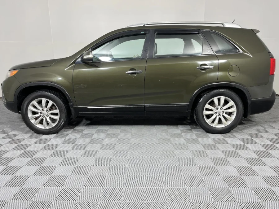 Used 2010 Kia Sorento 3.5 V6 7-seater - WeBuyCars Montana