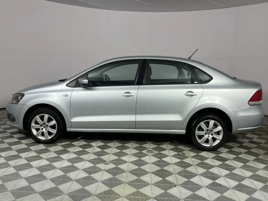 Used 2011 Volkswagen Polo sedan 1.4 Trendline - WeBuyCars Lansdowne
