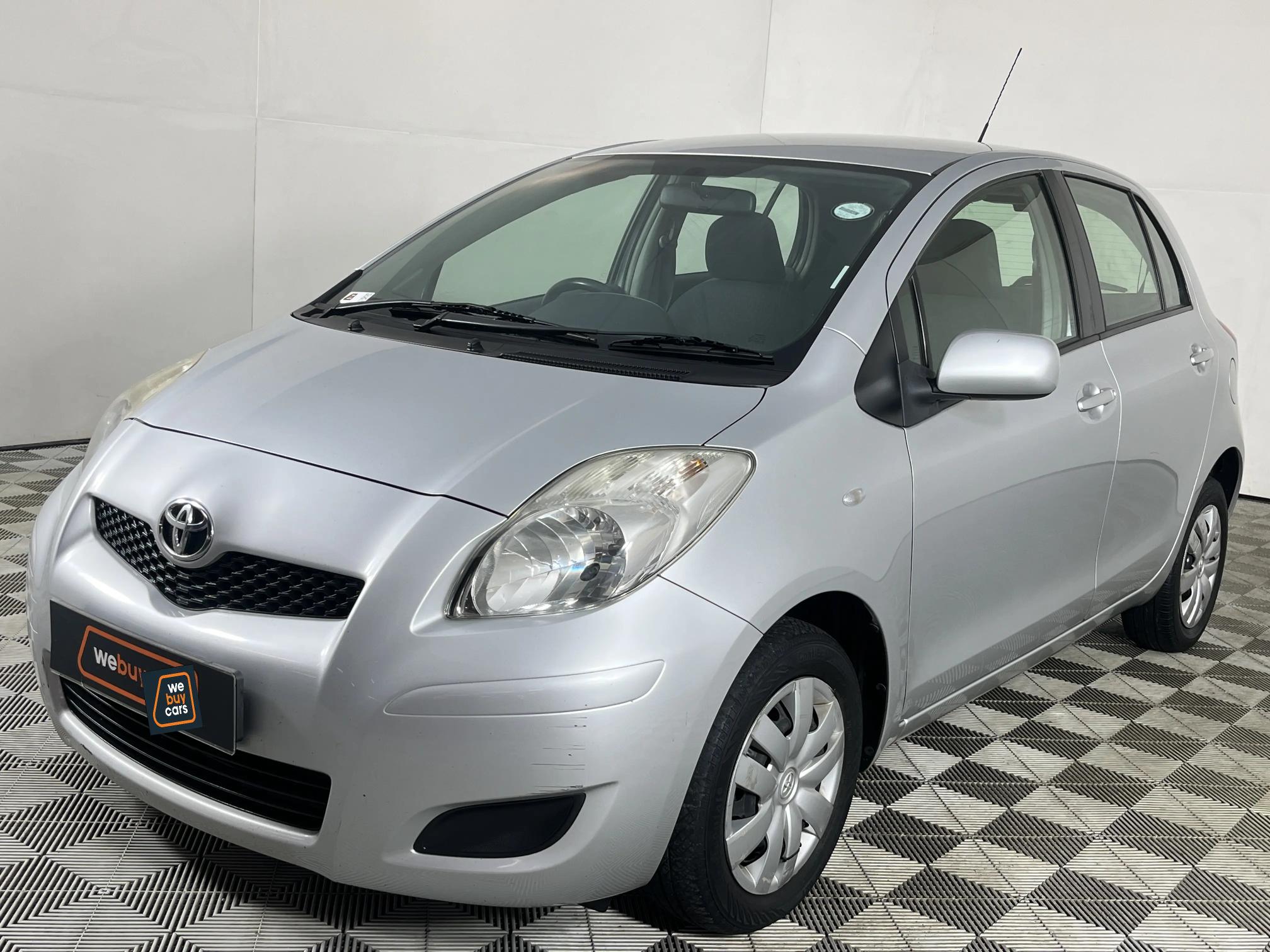 Used 2010 Toyota Yaris 1.3 5-door T3+ auto