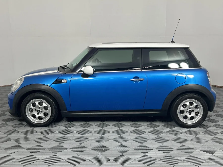 Used 2012 MINI Hatch Cooper auto - WeBuyCars Richmond