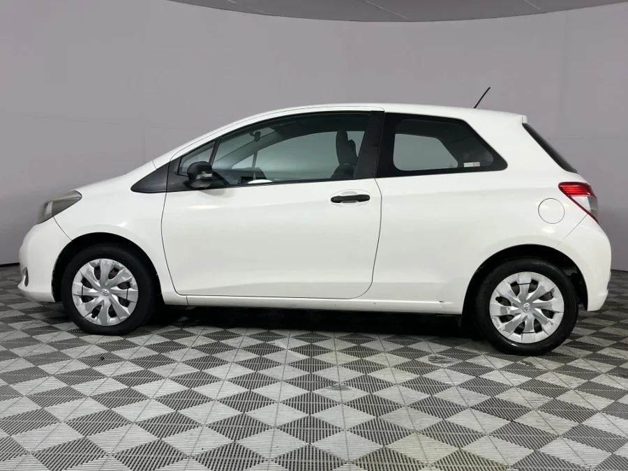 Used 2013 Toyota Yaris 3-door 1.3 Xi - WeBuyCars Brackenfell Cape Town