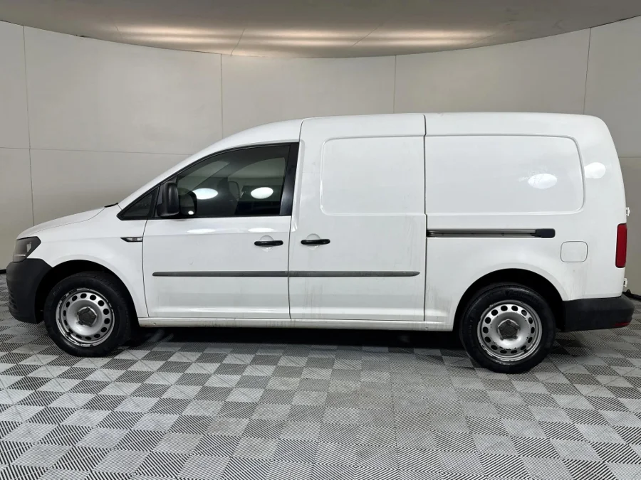 Used 2020 Volkswagen Caddy Maxi 2.0TDI panel van - WeBuyCars Midstream