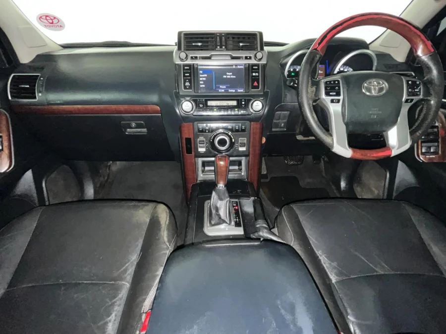 Used 2016 Toyota Land Cruiser Prado 4.0 VX - WeBuyCars Durban