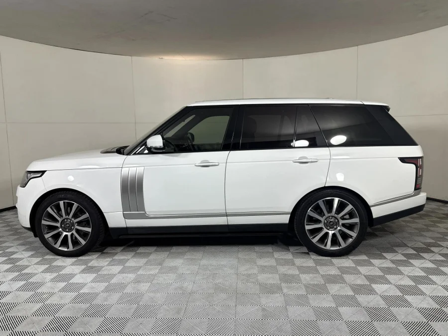Used 2015 Land Rover Range Rover Vogue SE SDV8 - WeBuyCars Midstream